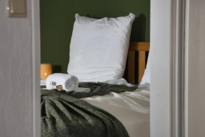 HejU - Luxury Aussicht - Kingsize Bed - Kitchen - Bathtub, Lübeck